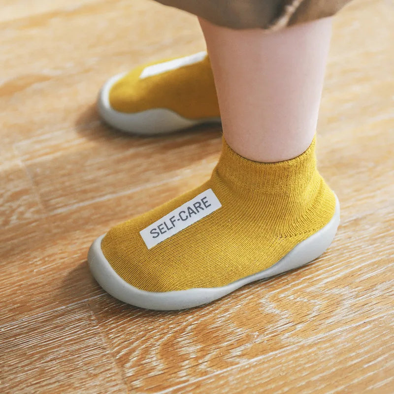 Baby First Walkers – Non-Slip Knit Slip-On Shoes for Infants & Toddlers 0–4 Years