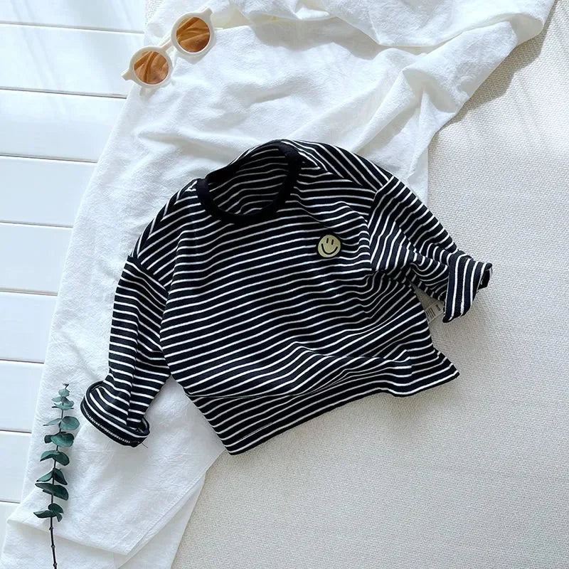 Child Long Sleeve T-Shirt – Korean Style Loose Fit Striped Crewneck for Boys & Girls
