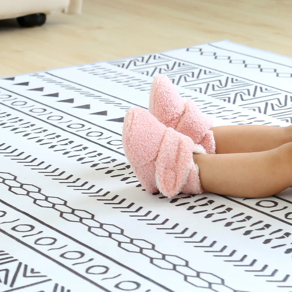 Infant Cozy Fleece Booties – Winter Stay-On Non-Slip Crib Shoes for Baby Boys & Girls