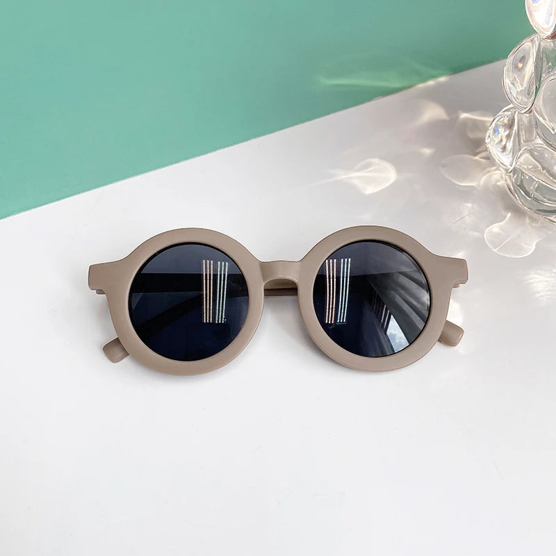 Children’s Vintage Round UV400 Sunglasses – Frosted Acrylic Sun Protection