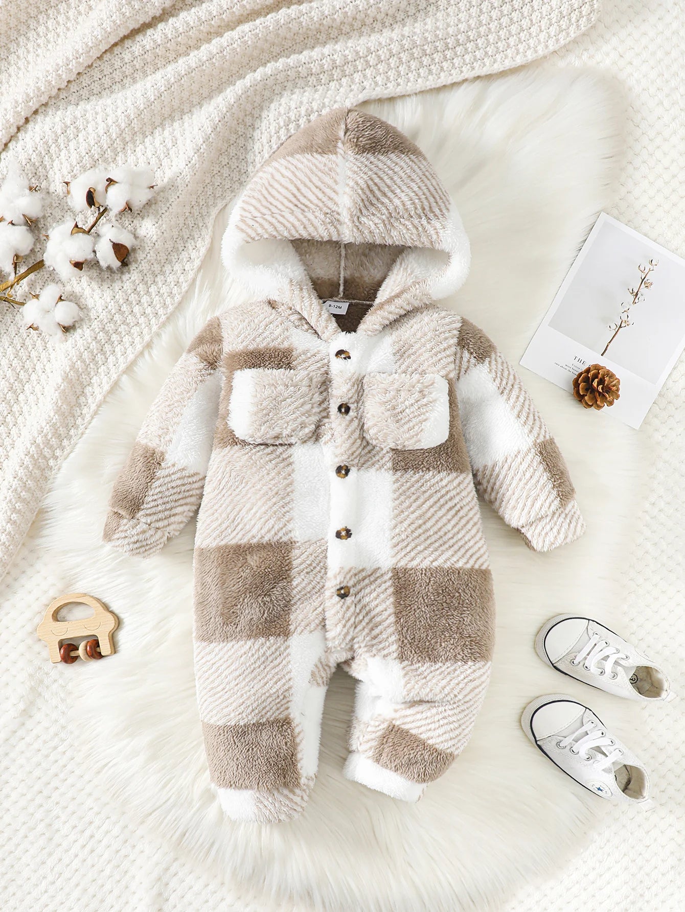 Baby Plaid Hooded Romper – Warm Winter Jumpsuit for Boys & Girls (3–24 Months)