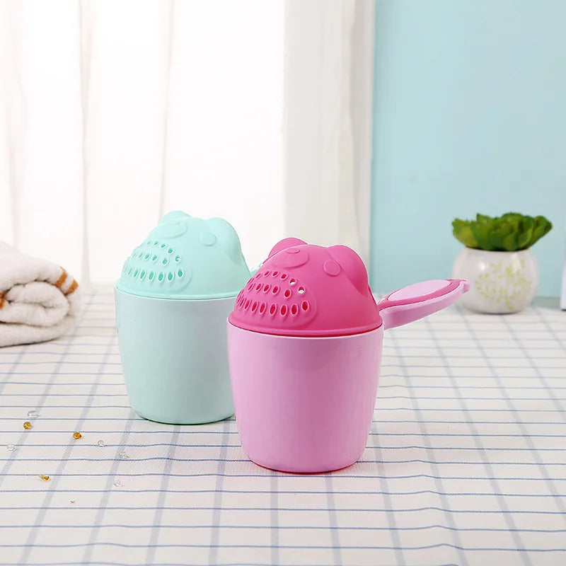 Cute Cartoon Baby Bath Shampoo Cup – Hair Rinsing Tool for Toddlers & Kids Bath Time
