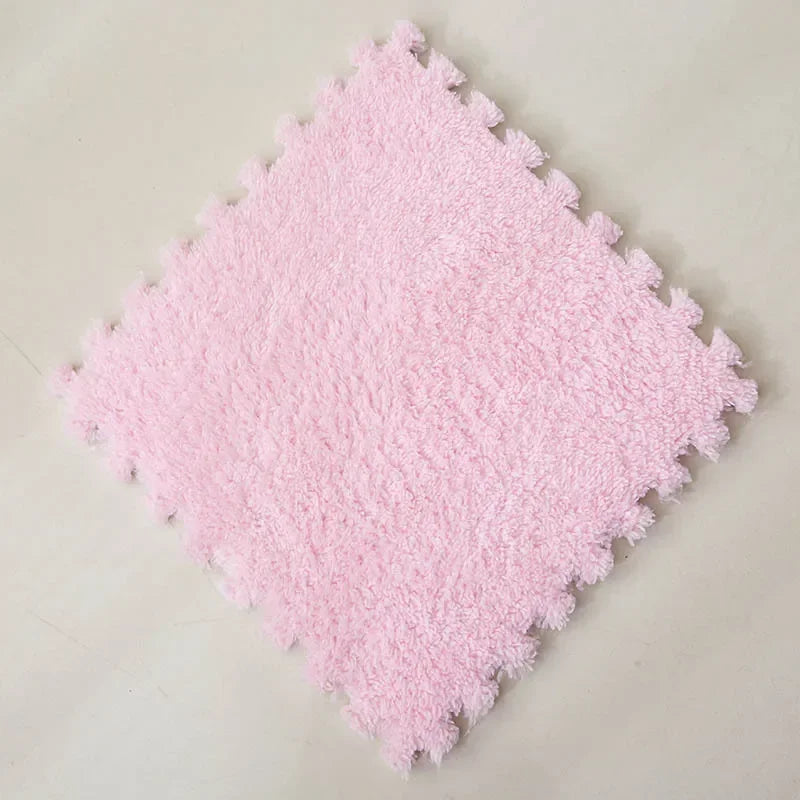 30x30cm Soft Plush Kids Puzzle Play Mat – Interlocking Warm Carpet Tiles for Home & Nursery Use
