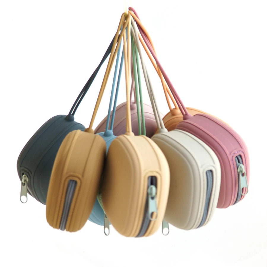 Portable Silicone Baby Pacifier Holder Case – Food Grade Zipper Soother Box for On-the-Go Use