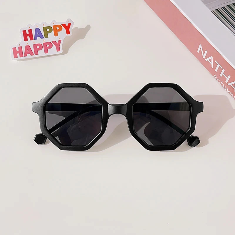 Children’s Vintage Round UV400 Sunglasses – Frosted Acrylic Sun Protection