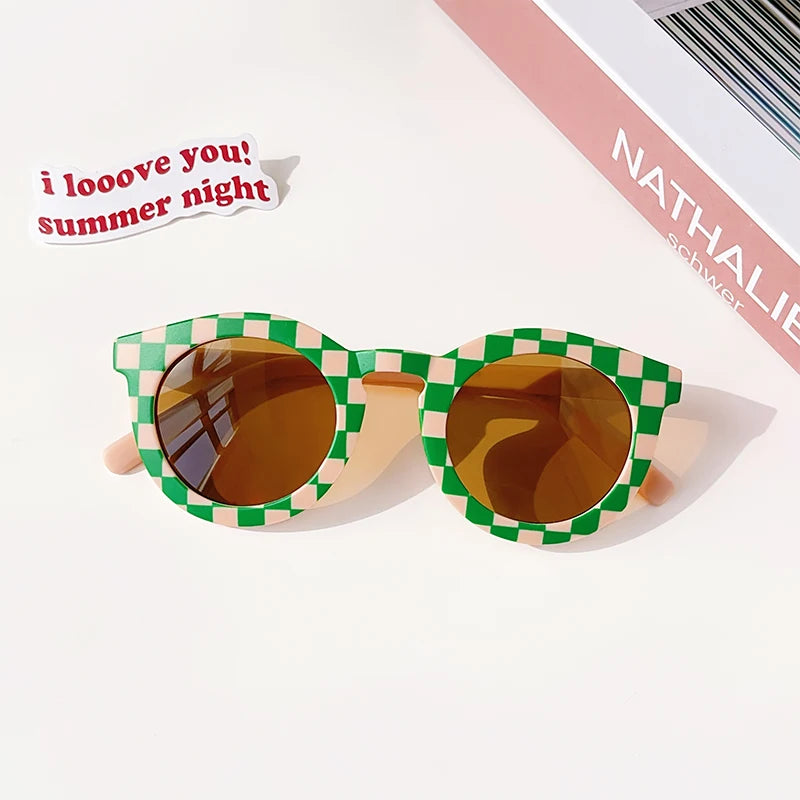 Children’s Vintage Round UV400 Sunglasses – Frosted Acrylic Sun Protection