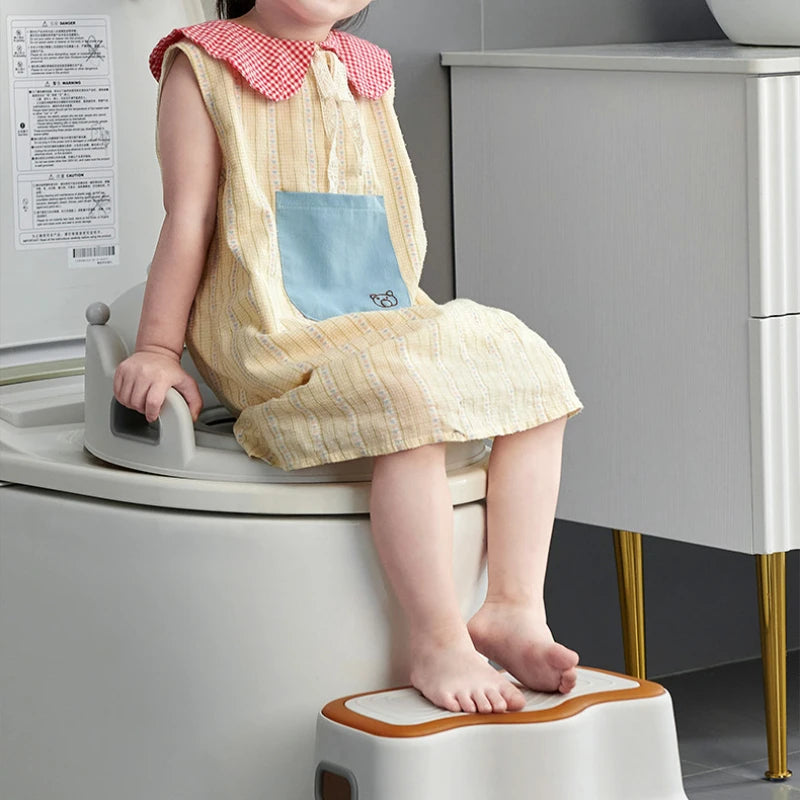 Toddler Toilet Seat Ring – Unisex Plastic Potty Training Seat for Kids